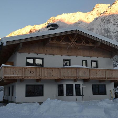 Landhaus Leutaschtal Exterior photo